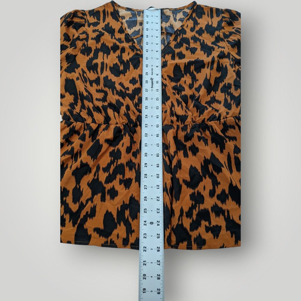 Shein CURVE Women's PLUS 3XL Leopard Print STRETCH Lightweight Blouse Top - Picture 8 of 13